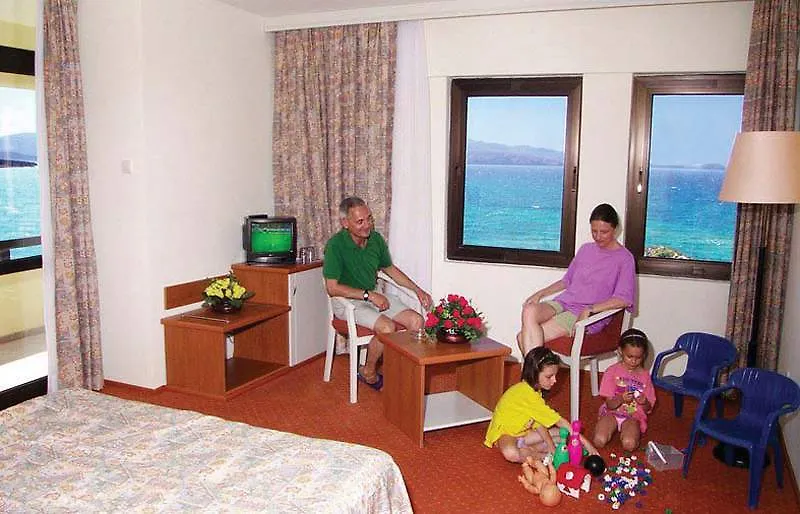 Babaylon Hotel Çeşme 4*,