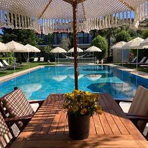 2* Hotel Rustica